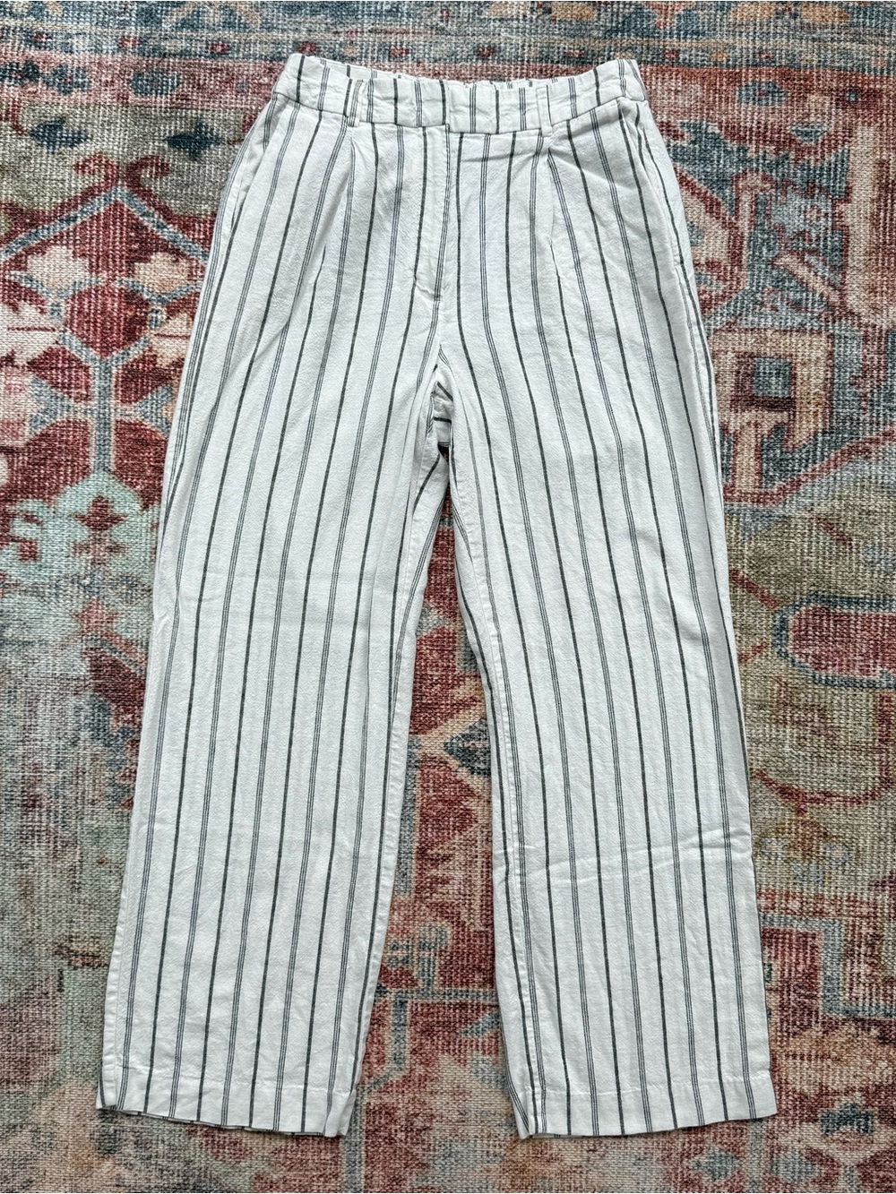 Old Navy Wide Leg Trouser with Black Pinstripes Sz M